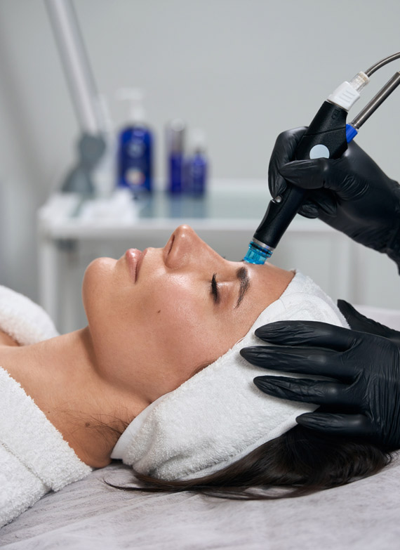 Microneedling Treatments Course